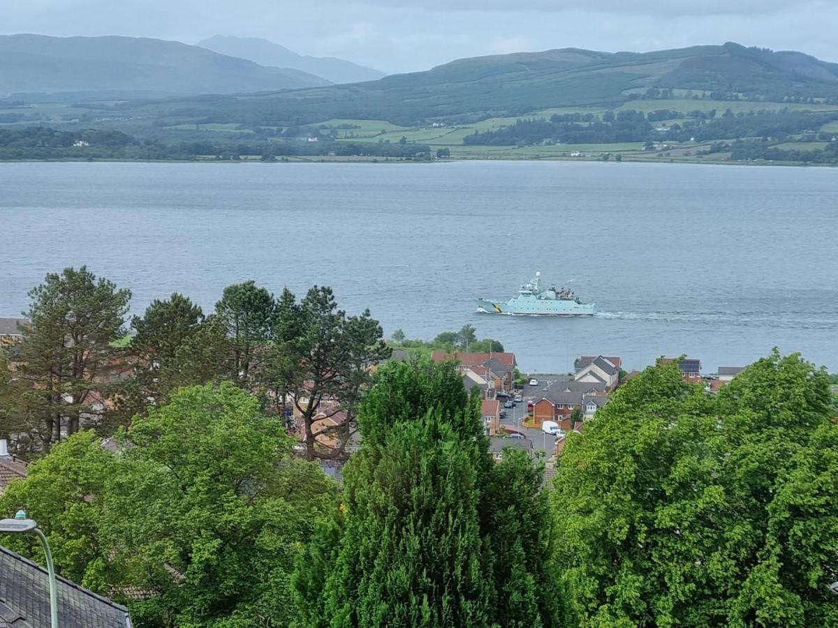 Beautiful Sea View 2 Bed Home Port Glasgow Kültér fotó